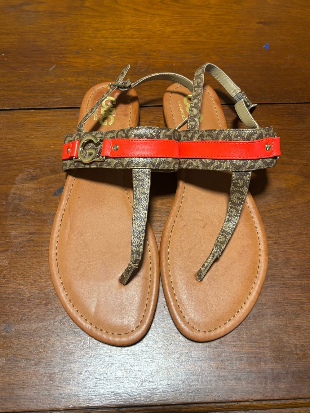GBG Los Angeles Women’s Flat Thong Sandals Brown/Red Leather Size 11M
